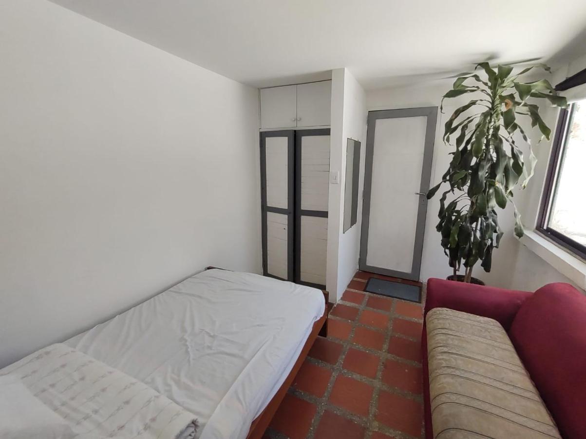 Hostal Casa Las Tias Medellín Kültér fotó