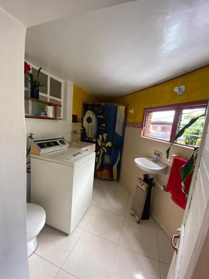 Hostal Casa Las Tias Medellín Kültér fotó