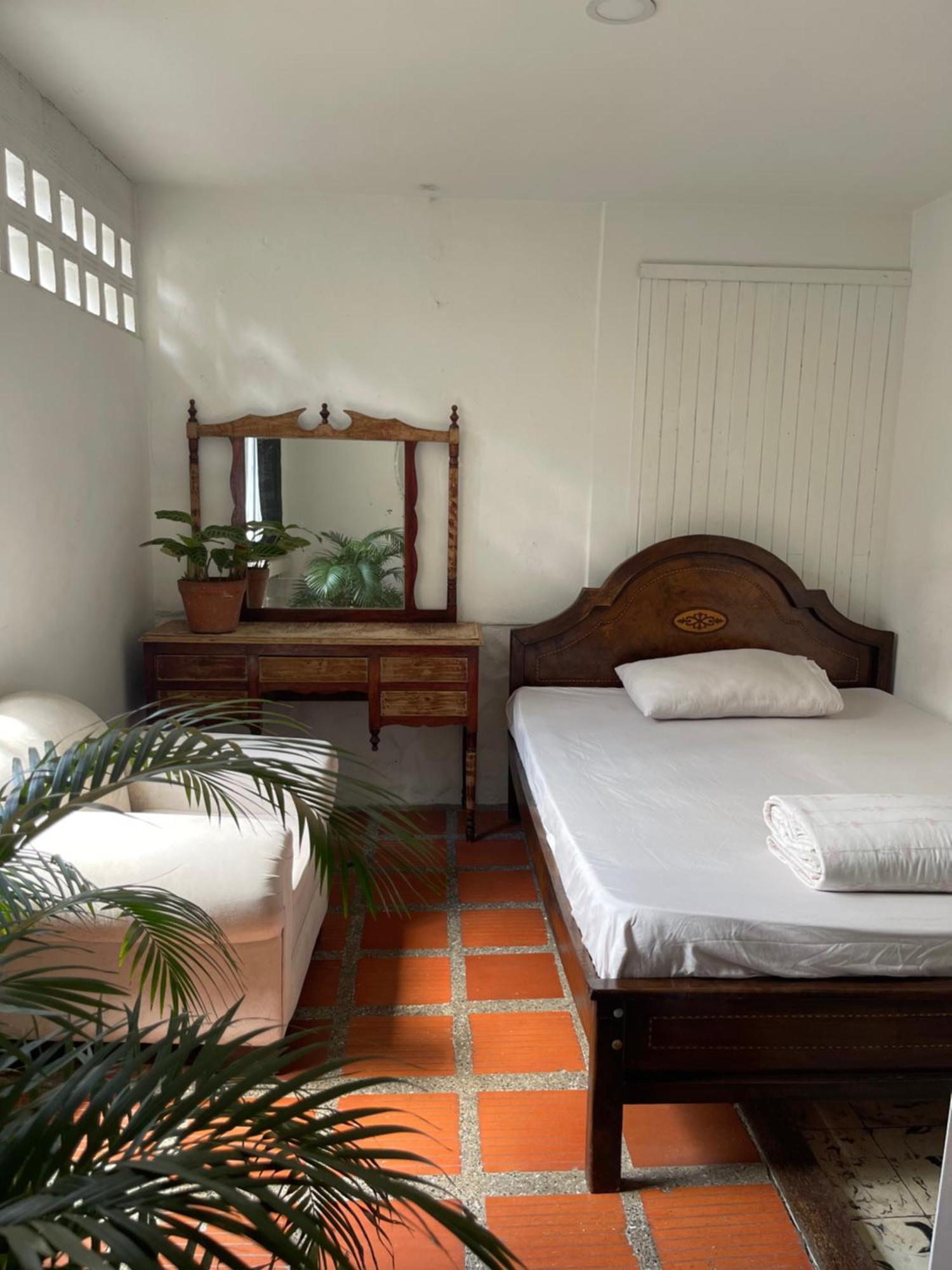 Hostal Casa Las Tias Medellín Kültér fotó