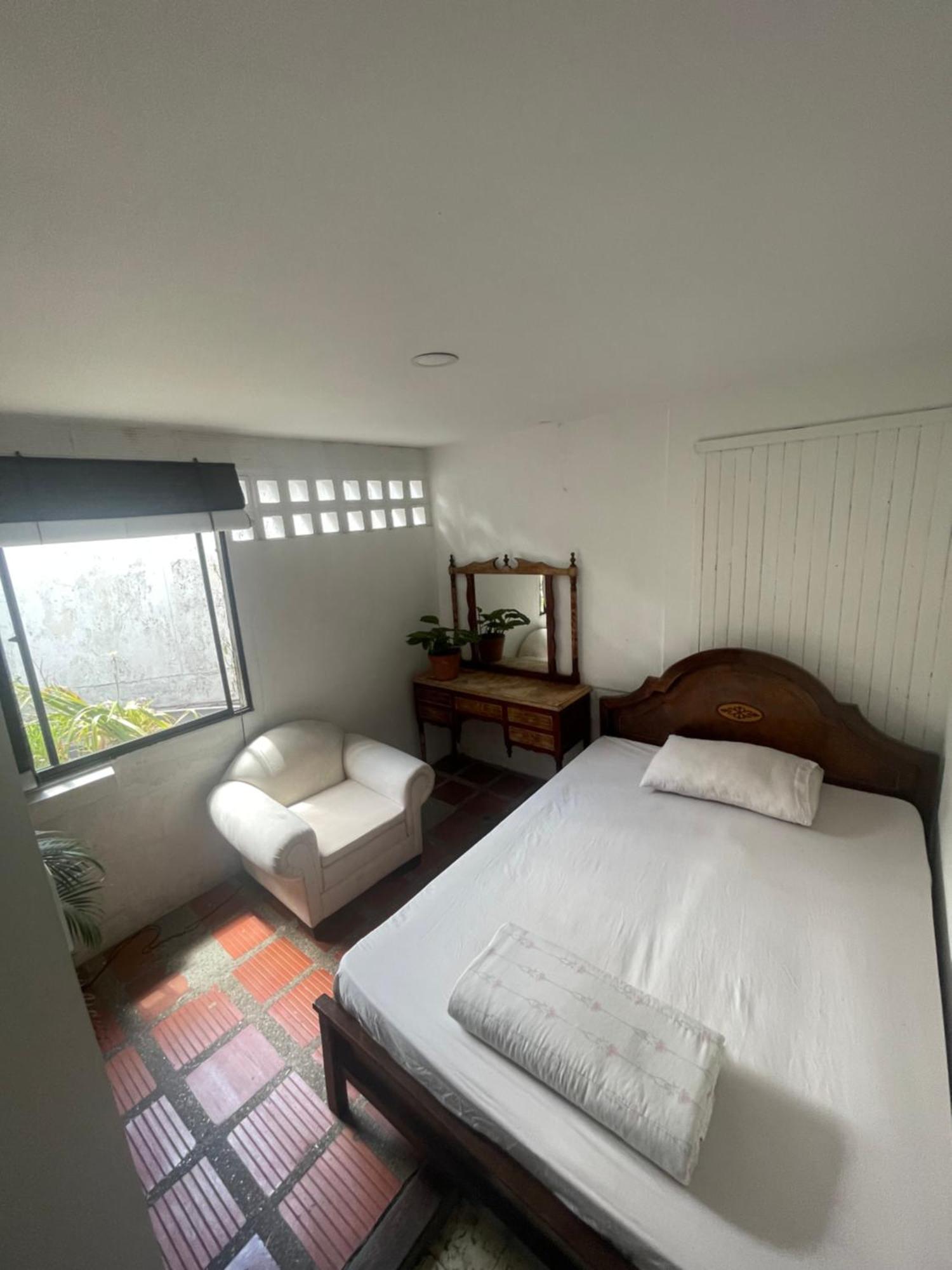 Hostal Casa Las Tias Medellín Kültér fotó